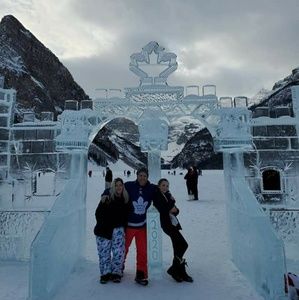 Meet your Posher, Johnny